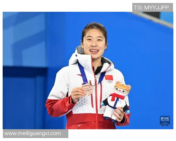 张楚桐在女子短道速滑比赛中的精彩表现与未来发展潜力分析